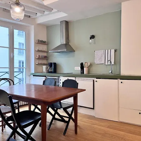 Sentier Apartment Paris